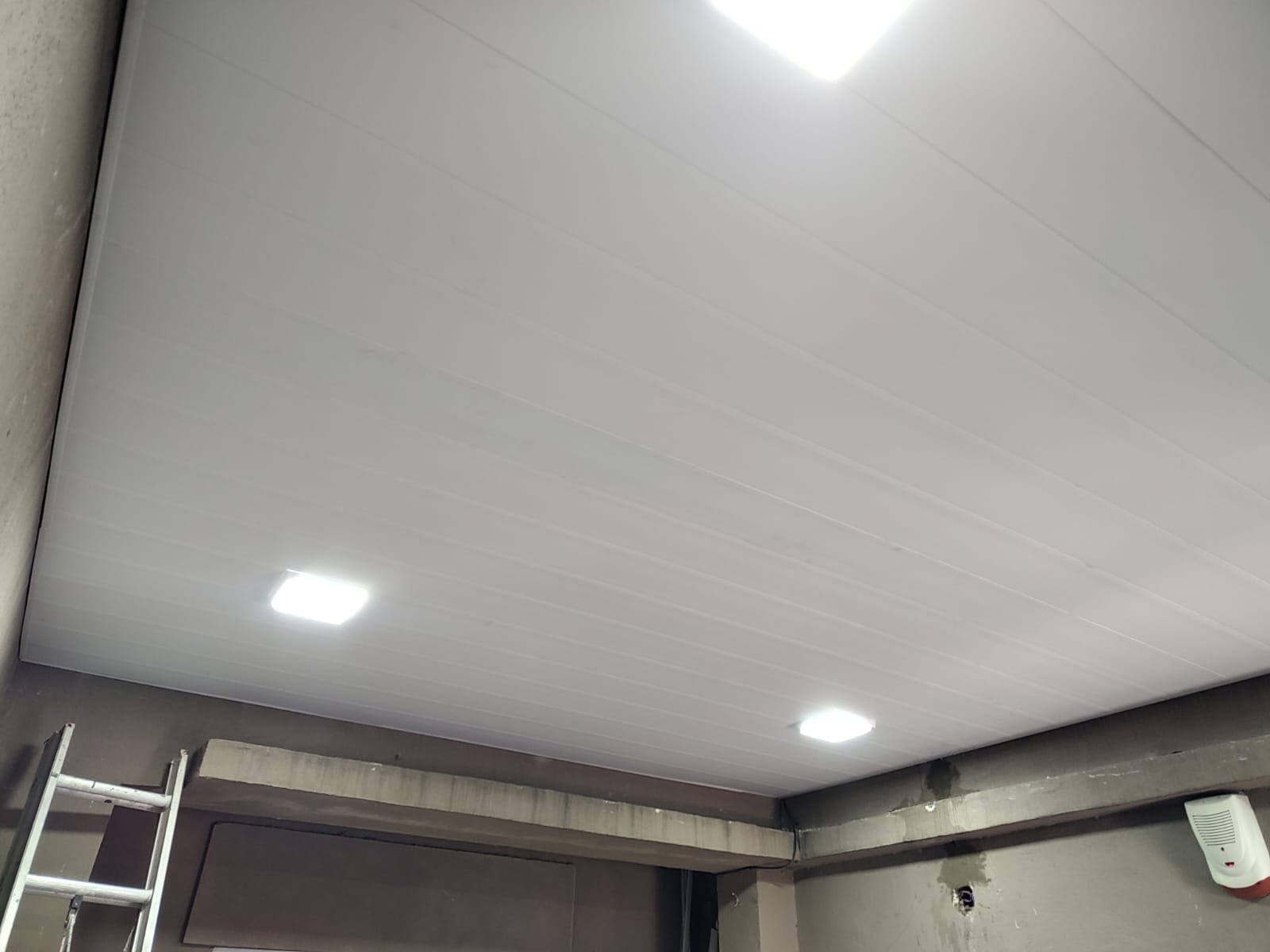 Terminación de techo de Durlock en obra residencial de construcción en seco en Rosario